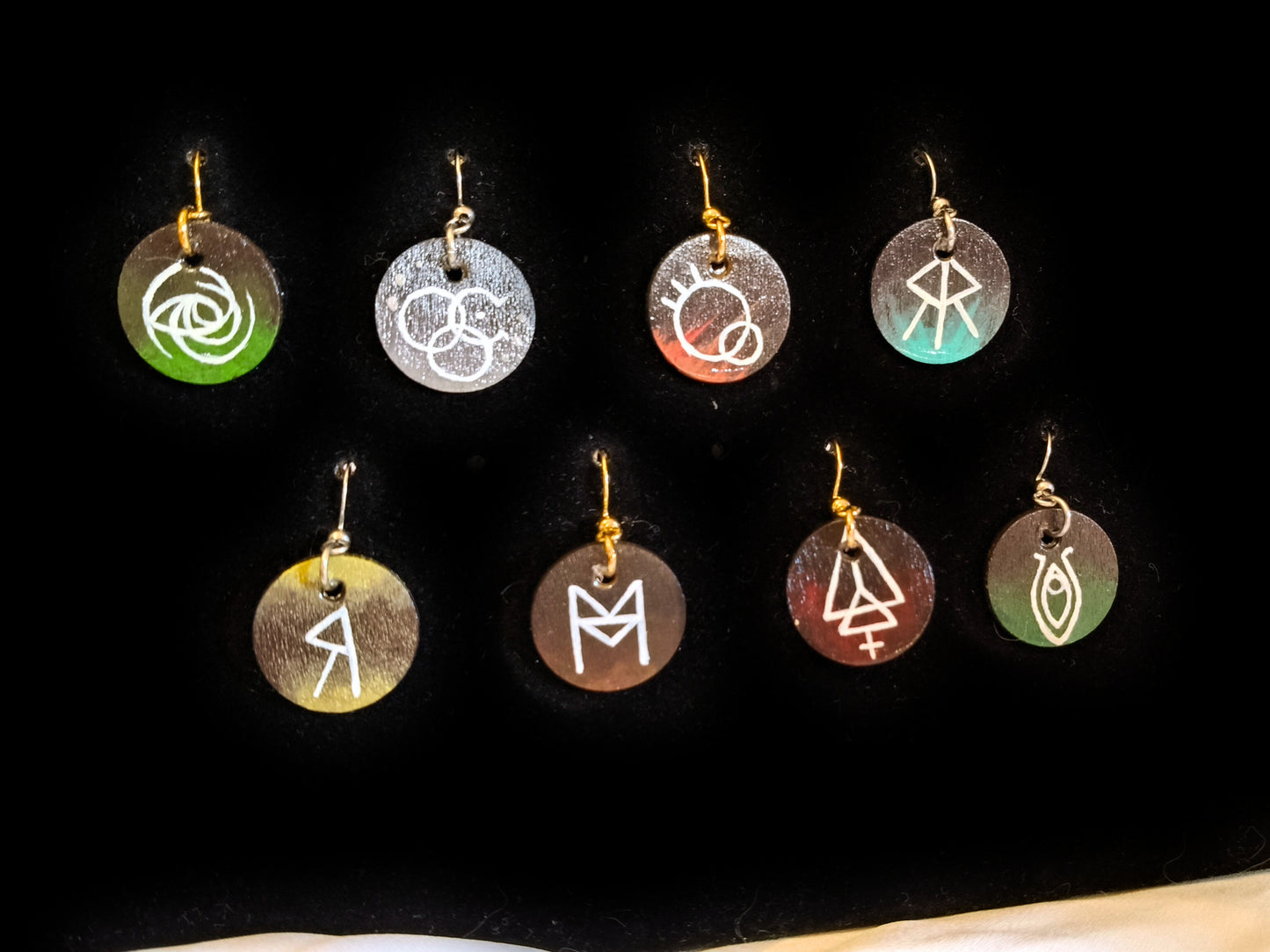 Fear & Hunger: Orecchini - PauperGems Jewels