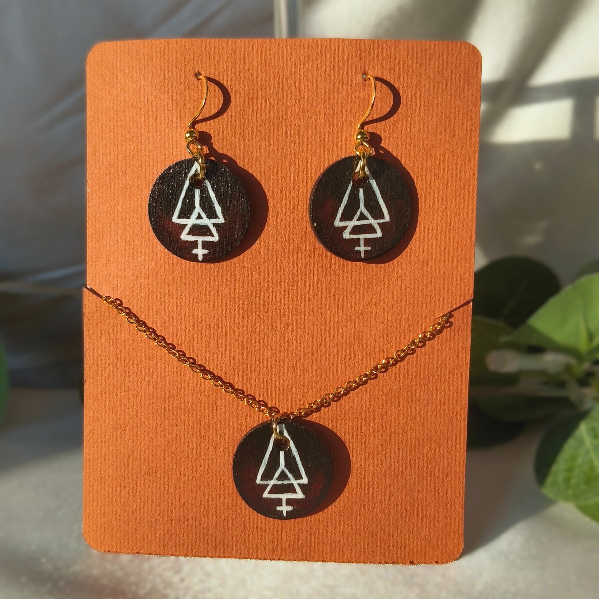 Fear & Hunger: Orecchini - PauperGems Jewels