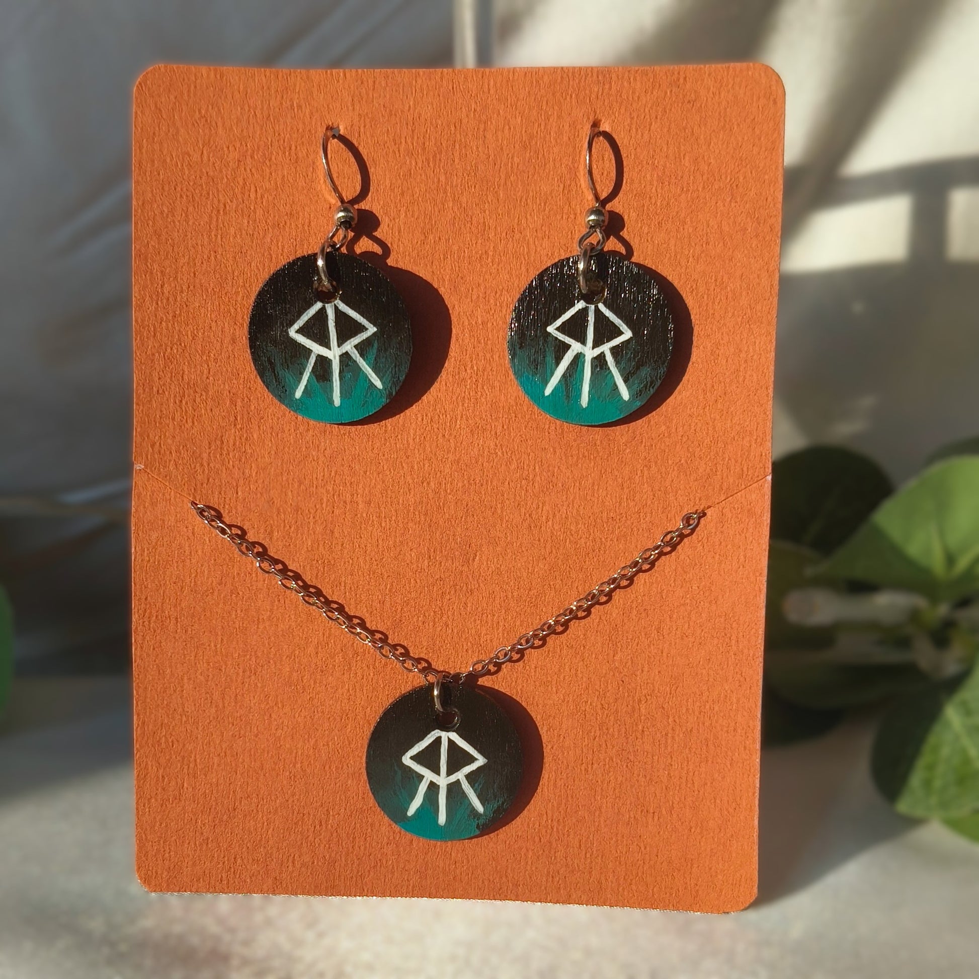 Fear & Hunger: Orecchini - PauperGems Jewels