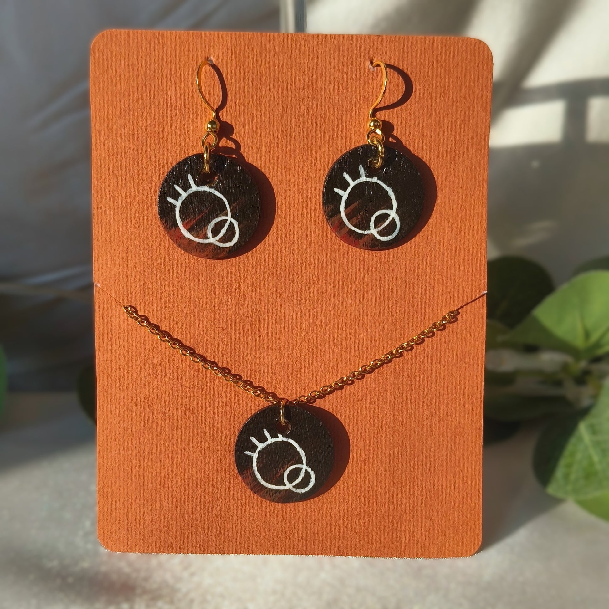 Fear & Hunger: Orecchini - PauperGems Jewels