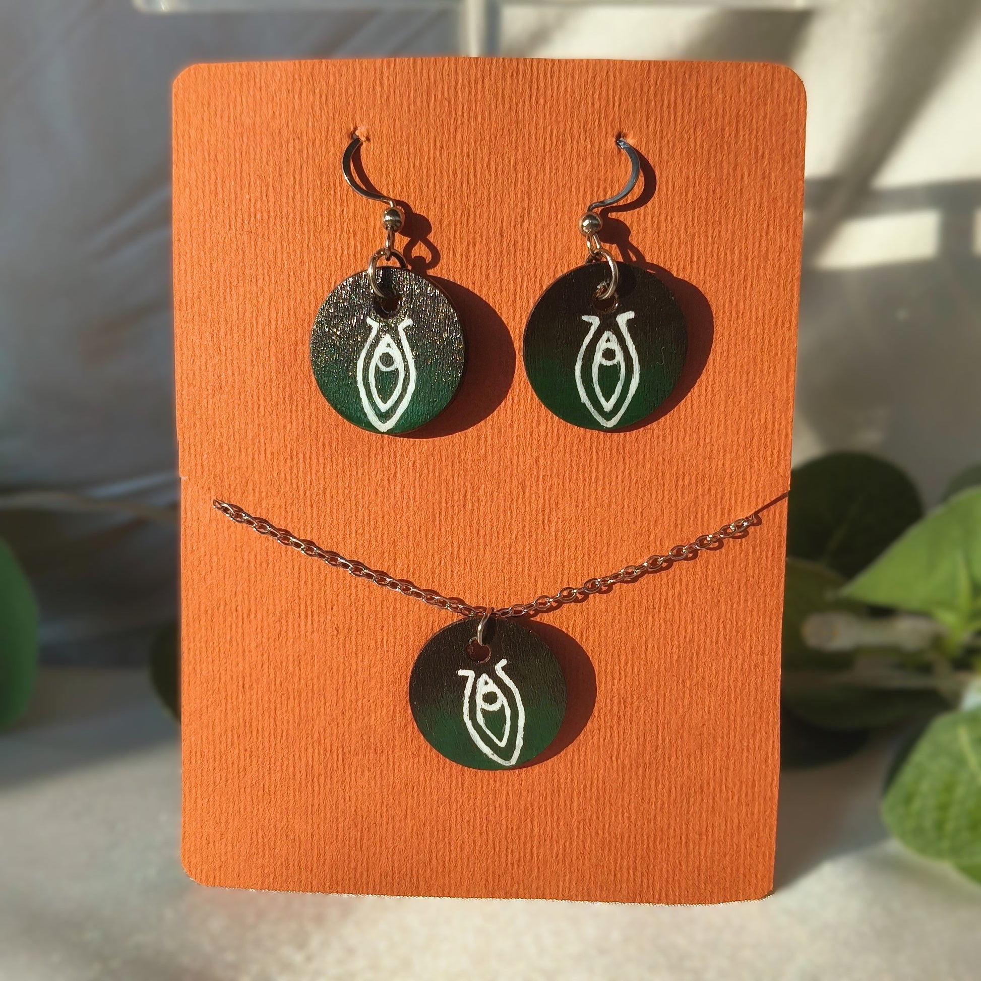 Fear & Hunger: Orecchini - PauperGems Jewels